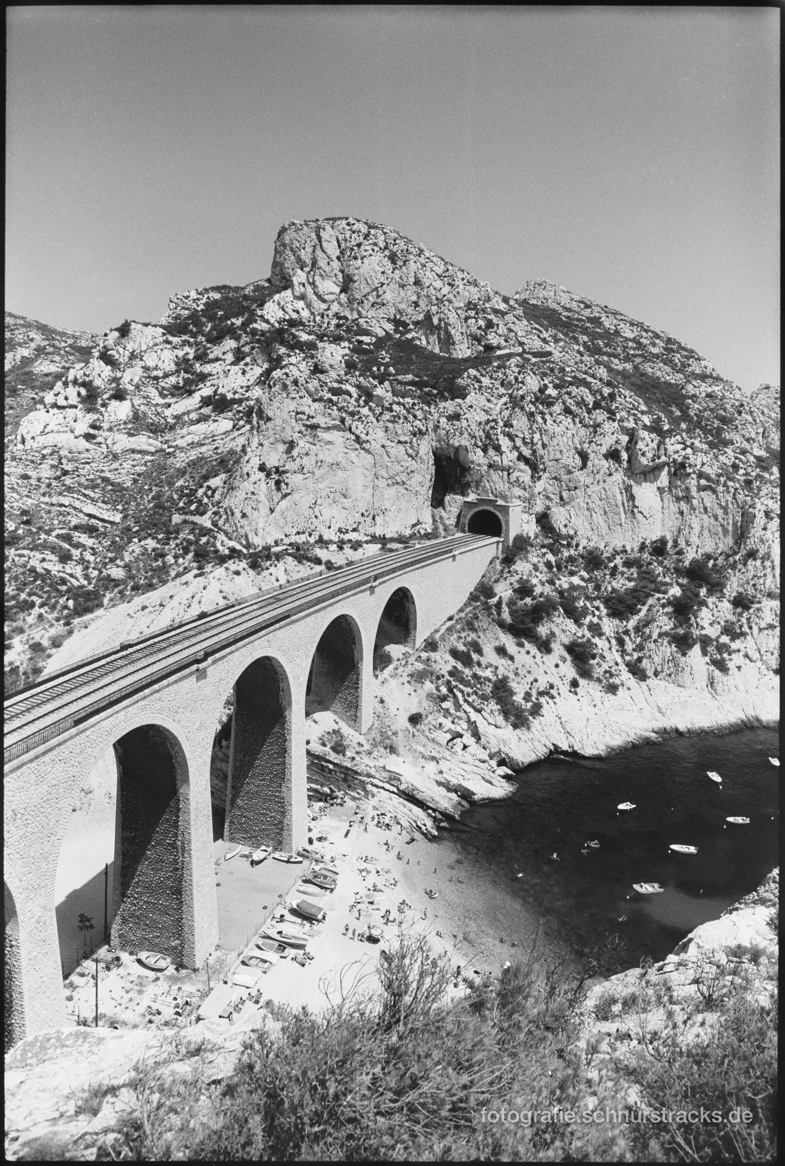 Viadukt bei Niolon